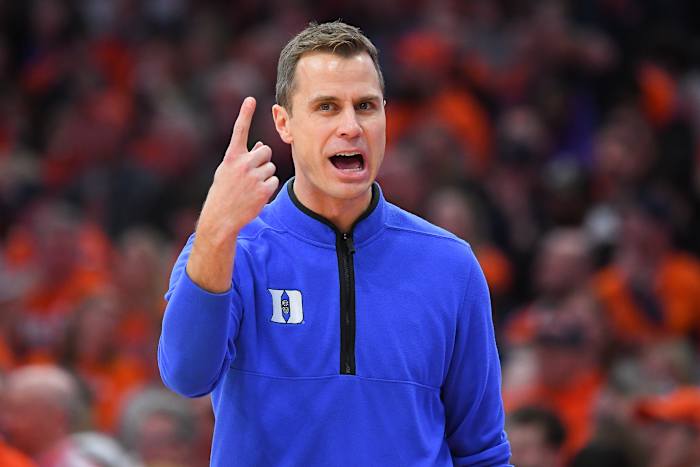 Duke basketball head coach Jon Scheyer